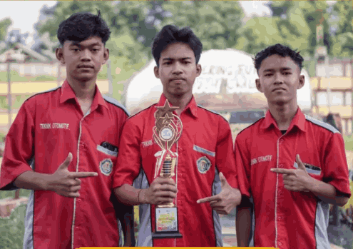 Foto Gayus Lion Sae & Team